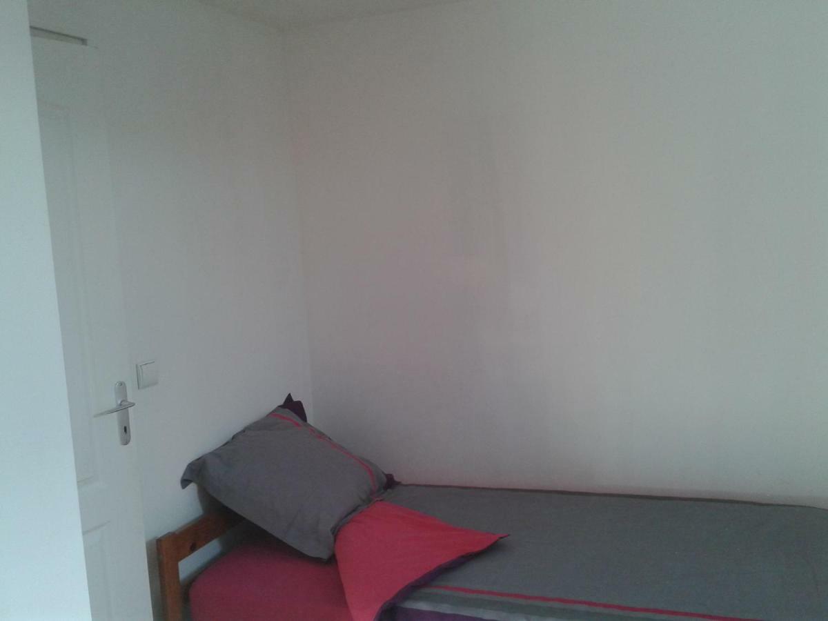 Le Bon Air Est Dans Le Pre Apartment Champagnac  Exterior photo